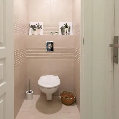 L38 Avfleur 7min Walk To Beach,free Park,balc&ac *