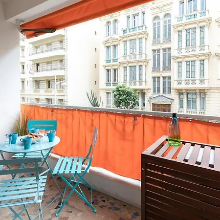 L38 Avfleur 7min Walk To Beach,free Park,balc&ac Apartment