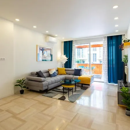 L38 Avfleur 7min Walk To Beach,free Park,balc&ac Apartment *