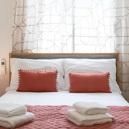 L38 Avfleur 7min Walk To Beach,free Park,balc&ac Apartment Nice